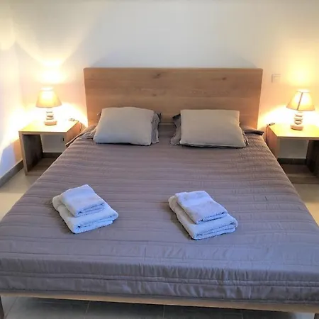 Apartman Vue Mer Avec Acces Plage Et Piscine Commune N24 Sainte-Lucie de Porto-Vecchio